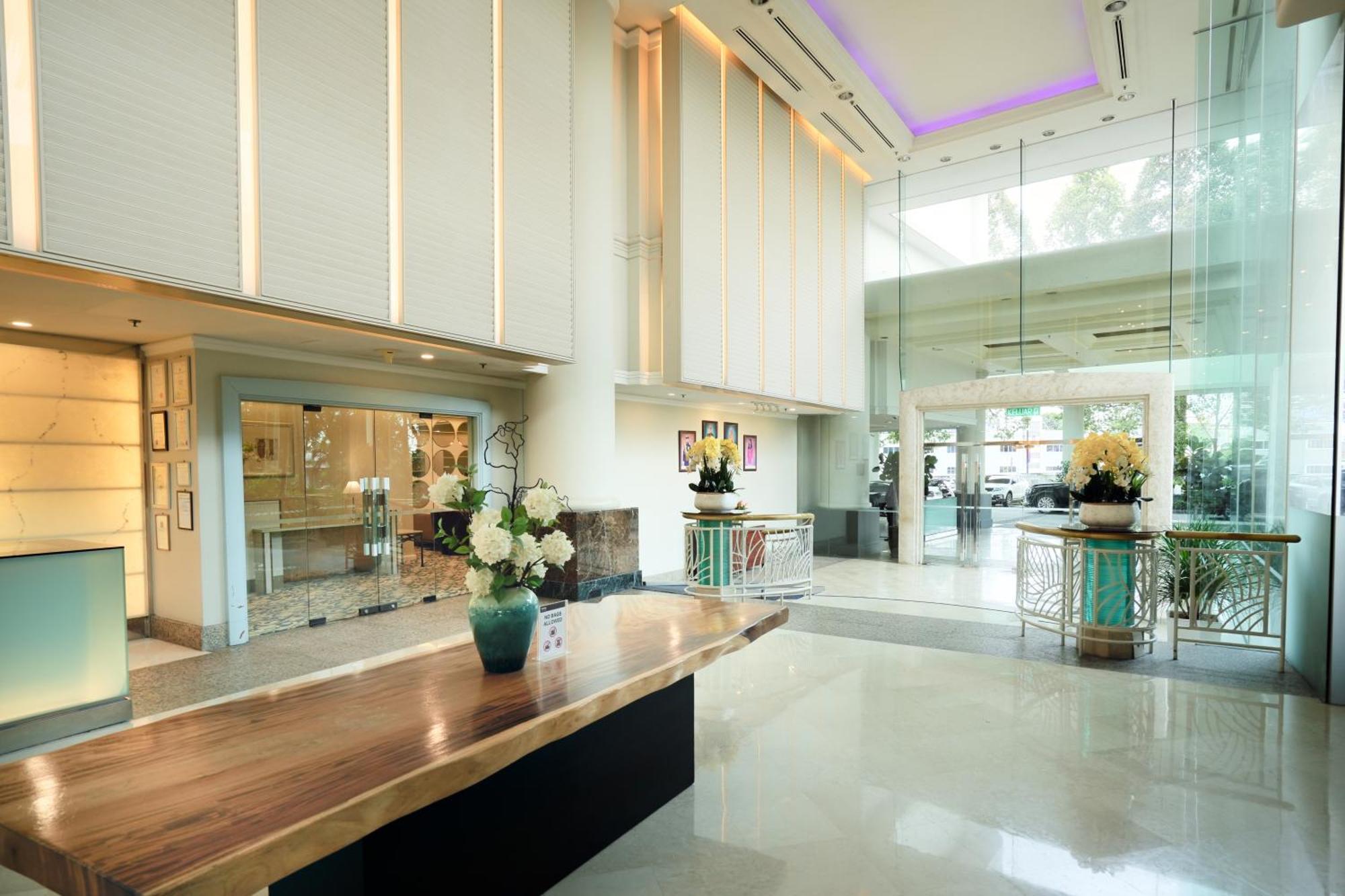 Thistle Johor Bahru Exterior photo The lobby of the hotel